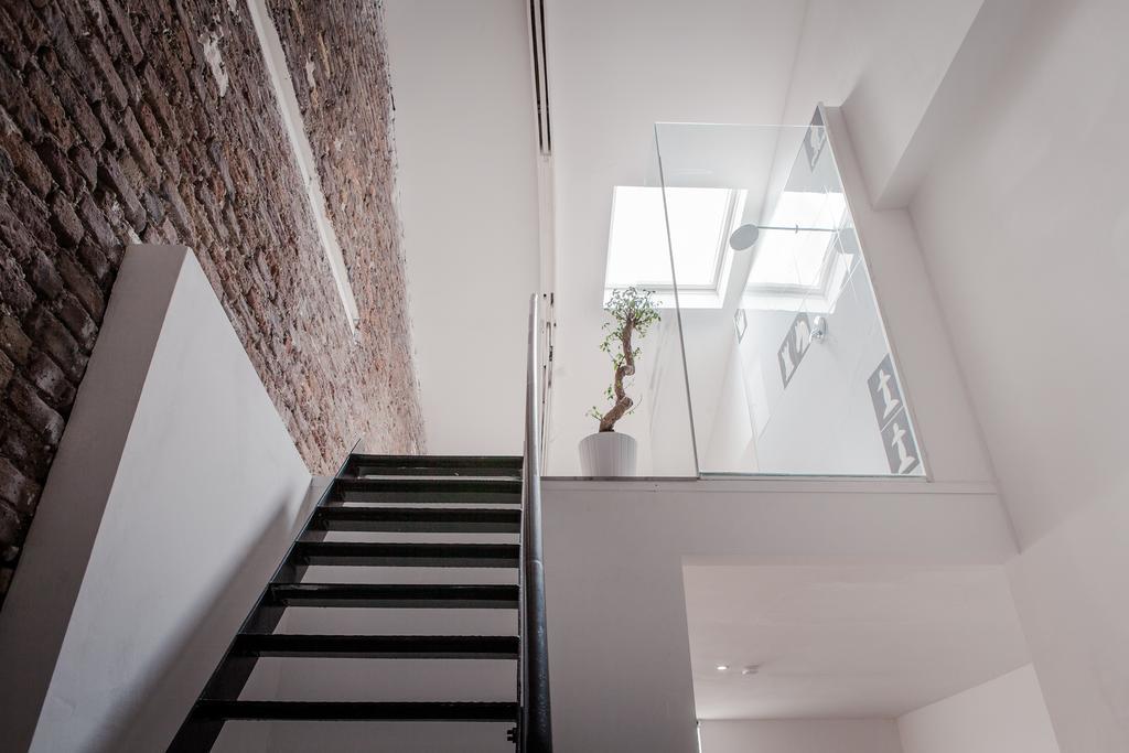 Gallery Loft Apartment Köln